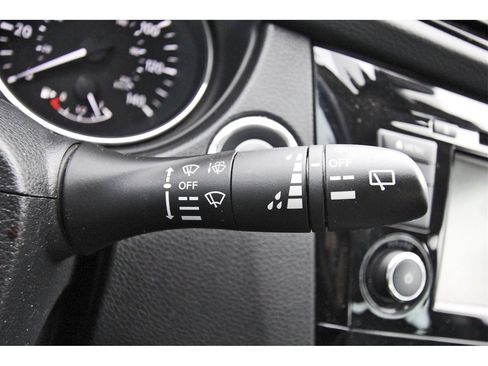 Used 2021 Nissan Rogue Sport SL w/ Premium Package image 14