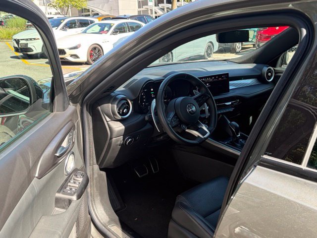 Used 2024 Alfa Romeo Tonale Veloce AWD/4WD image 18