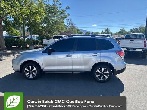 Used 2017 Subaru Forester 2.5i w/ Alloy Wheel Package AWD/4WD image 5