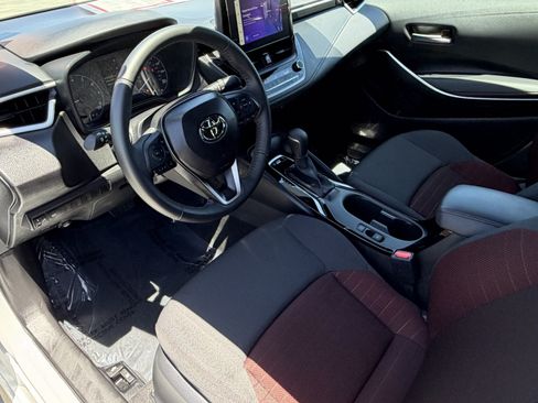 Certified 2025 Toyota Corolla SE FWD image 25