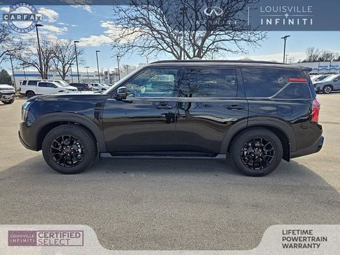 Used 2025 Nissan Armada PRO-4X image 2