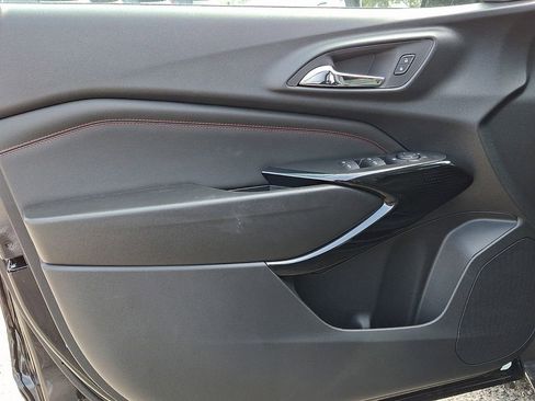 New 2026 Chevrolet Trax RS image 8
