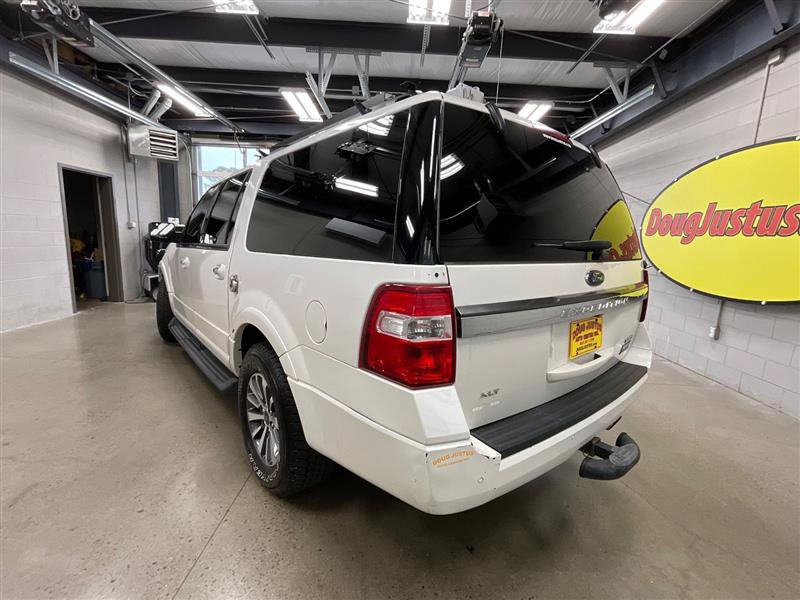 Used 2017 Ford Expedition EL XLT AWD/4WD image 3