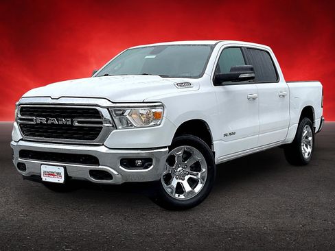 Used 2022 RAM 1500 Big Horn AWD/4WD image 3