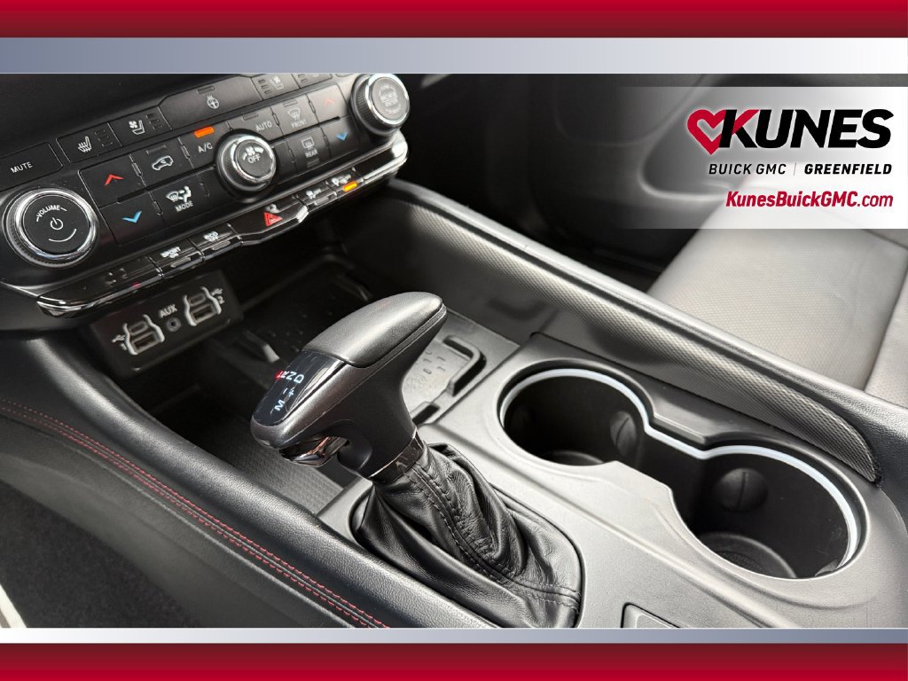 Used 2025 Dodge Durango R/T AWD/4WD image 18