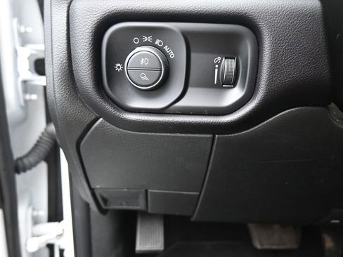 Used 2024 RAM 2500 Big Horn image 33