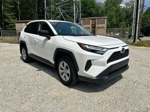 Used 2025 Toyota RAV4 LE AWD/4WD image 12