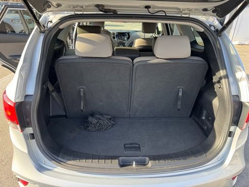 Used 2017 Hyundai Santa Fe SE w/ SE Premium Package 02 image 39