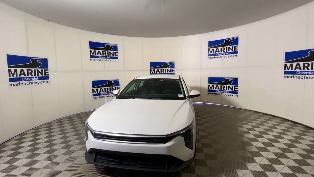 Used 2025 Kia K4 FWD image 5