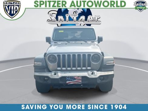 Used 2018 Jeep Wrangler Sport AWD/4WD image 3