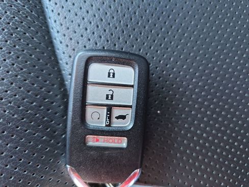 Used 2023 Honda Passport EX-L image 37