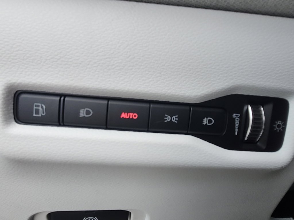 New 2026 Jeep Cherokee Laredo AWD/4WD image 13