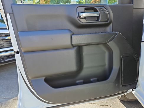 New 2026 Chevrolet Silverado 2500 W/T w/ WT Convenience Package image 12