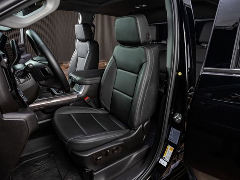 Used 2025 Chevrolet Silverado 2500 LTZ w/ LTZ Plus Package image 29