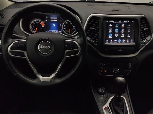 Used 2018 Jeep Cherokee Trailhawk w/ Quick Order Package 27L AWD/4WD image 22