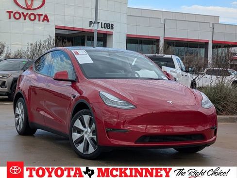 Used 2023 Tesla Model Y Long Range image 1