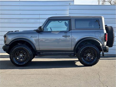 Used 2021 Ford Bronco Wildtrak image 13