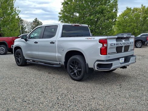 Certified 2022 Chevrolet Silverado 1500 Custom w/ Rally Edition AWD/4WD image 7