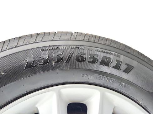 Used 2020 Kia Sorento LX image 34