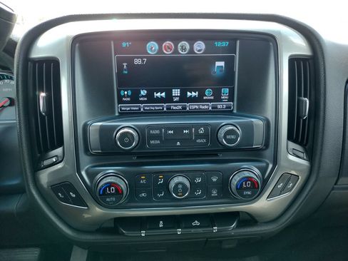 Used 2018 Chevrolet Silverado 1500 LT w/ All Star Edition AWD/4WD image 3