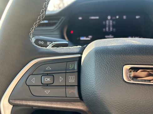 New 2026 Jeep Grand Cherokee Altitude AWD/4WD image 18