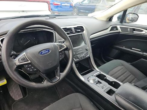 Used 2020 Ford Fusion SE AWD/4WD image 4