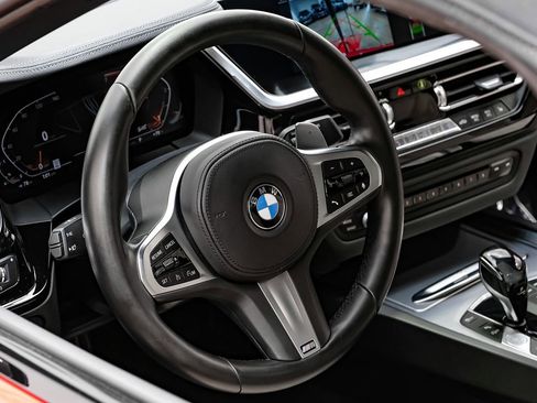 Used 2019 BMW Z4 sDrive30i w/ M Sport Package image 17