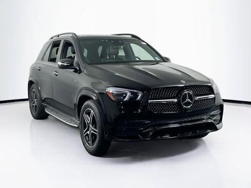 Used 2022 Mercedes-Benz GLE 450 4MATIC image 3