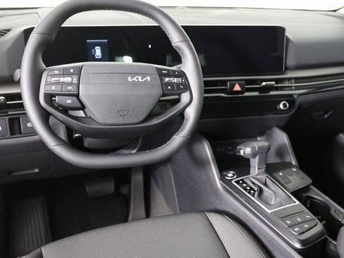 Certified 2026 Kia Sportage LX w/ LX Convenience Package image 10