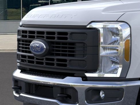 New 2026 Ford F350 XL w/ FX4 Off-Road Package image 17