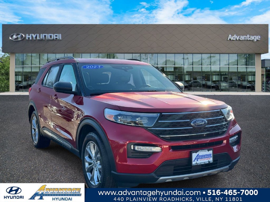Used 2023 Ford Explorer XLT w/ Equipment Group 202A AWD/4WD 360° Tour