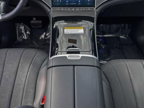 New 2026 Mercedes-Benz EQE 320 4MATIC SUV image 24