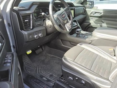 Used 2025 GMC Sierra 1500 AT4X w/ AT4X AEV Edition AWD/4WD image 6