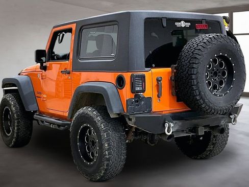 Used 2013 Jeep Wrangler Sport AWD/4WD image 14