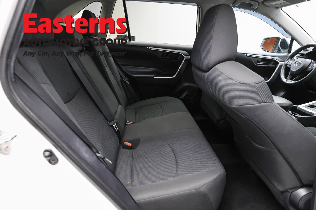 Used 2020 Toyota RAV4 LE w/ All Weather Liner Package AWD/4WD image 23