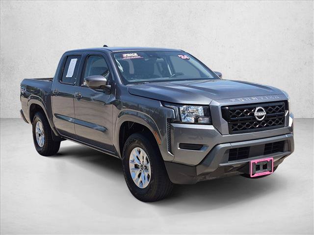 Used 2024 Nissan Frontier SV RWD image 3