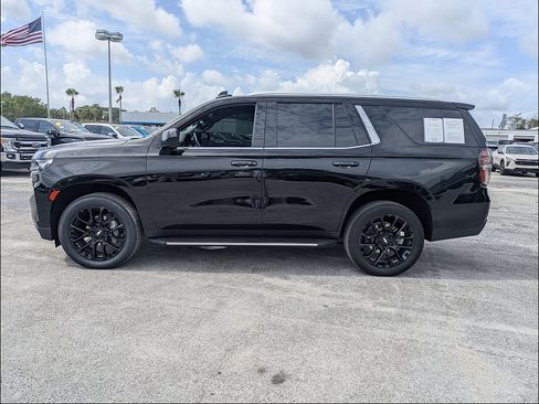 Used 2023 Chevrolet Tahoe LS RWD image 3