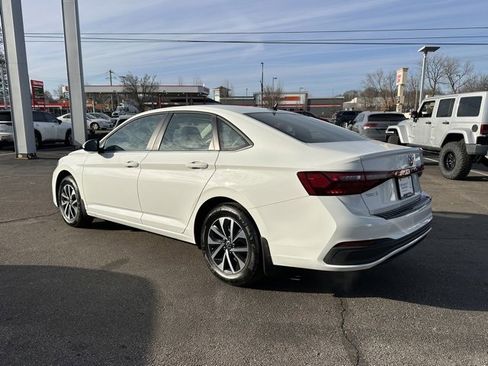 Certified 2025 Volkswagen Jetta S image 5