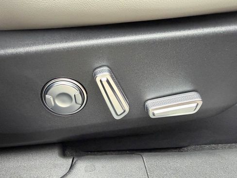 New 2026 Lincoln Nautilus Premier w/ Equipment Group 102A AWD/4WD image 29