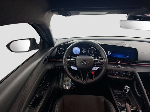 Used 2022 Hyundai Elantra N w/ Preferred Accessory Package image 17