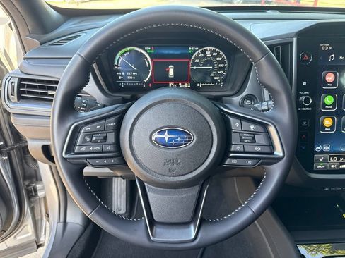 Used 2025 Subaru Forester Limited AWD/4WD image 13