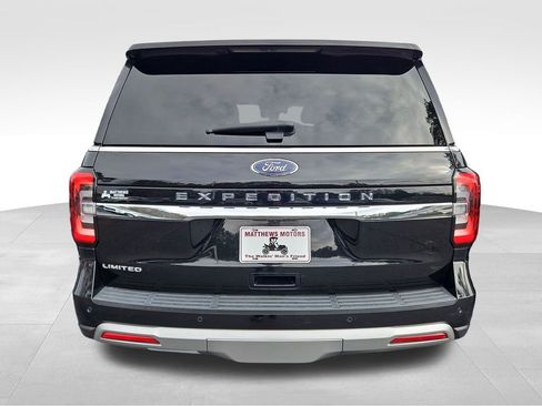 Used 2023 Ford Expedition Limited image 9