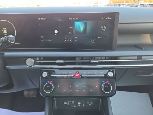 Certified 2025 Hyundai Tucson SEL image 25