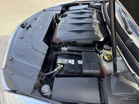 Used 2017 Cadillac XTS Luxury image 35