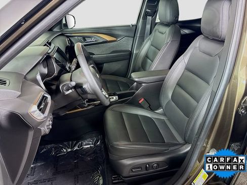 Used 2022 Chevrolet TrailBlazer ACTIV w/ Sun and Liftgate Package FWD image 19