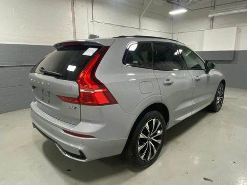 Used 2024 Volvo XC60 B5 Plus w/ Climate Package AWD/4WD image 3