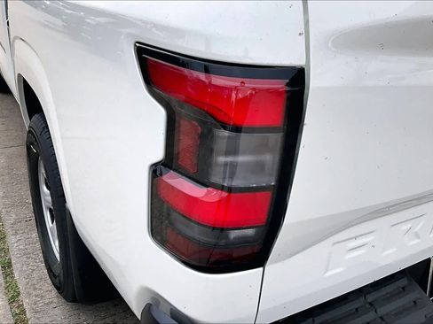 New 2026 Nissan Frontier S image 12