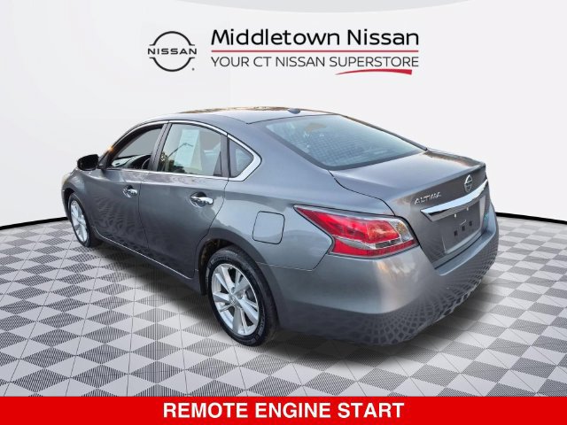 Used 2014 Nissan Altima 2.5 SL w/ Moonroof Package FWD image 5