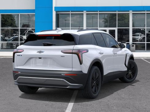 New 2026 Chevrolet Blazer EV LT image 6