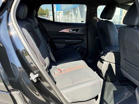 Certified 2024 Chevrolet Equinox EV RS image 26